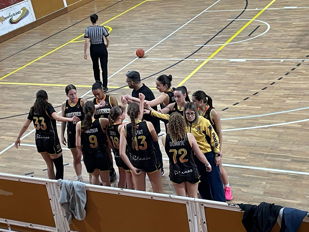 Victòria passada per aigua