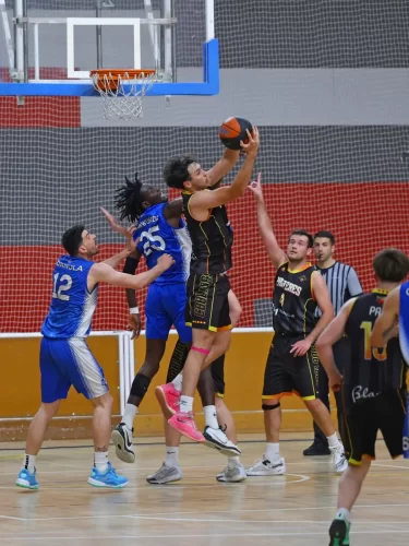 Primer equip masculí