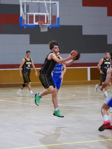 Primer equip masculí