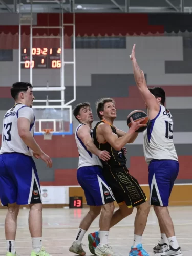 Primer equip masculí