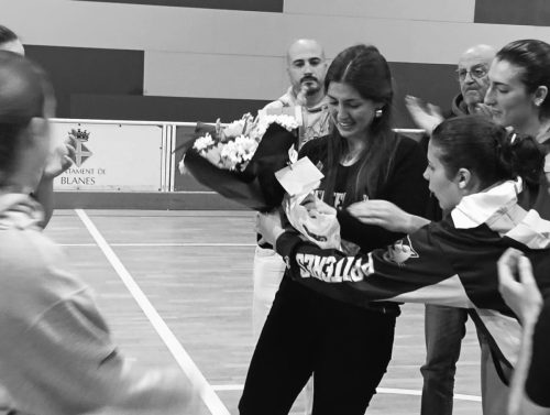 Primer equip femení