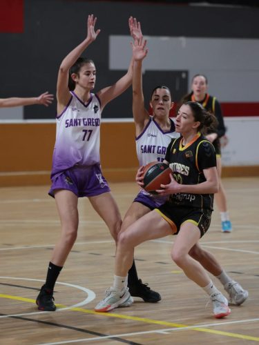 Primer equip femení