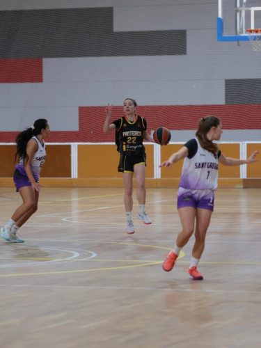 Primer equip femení