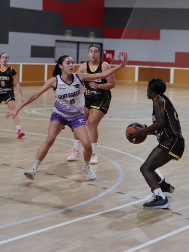 Primer equip femení